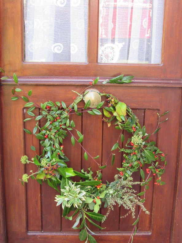 wreaths and things 029